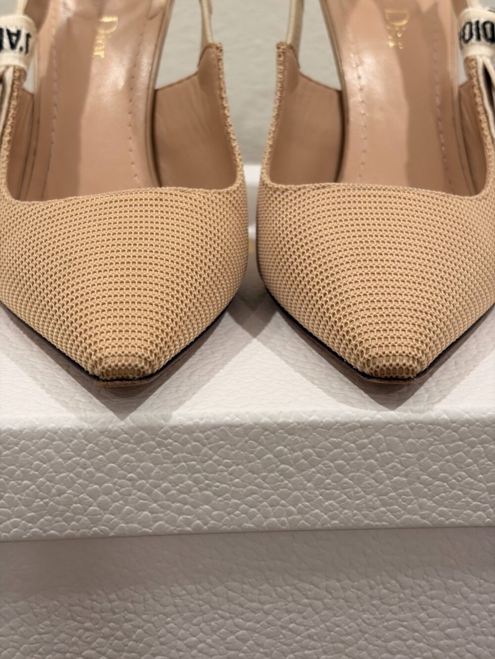 Dior J'Adior Slingback Pump - Picture 4 of 11